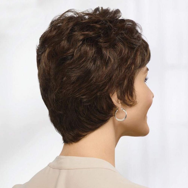 Parrucche per capelli corti castani da donna si fondono con parrucca in fibra Pixie Cut
