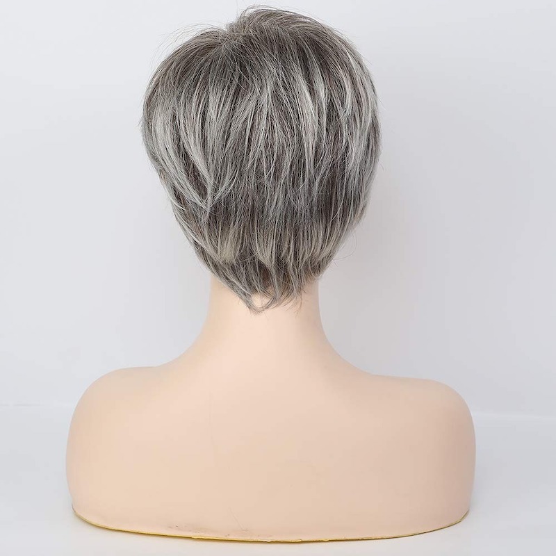Parrucche sintetiche grigie corte per le donne Parrucca taglio pixie quotidiano con capelli naturali
